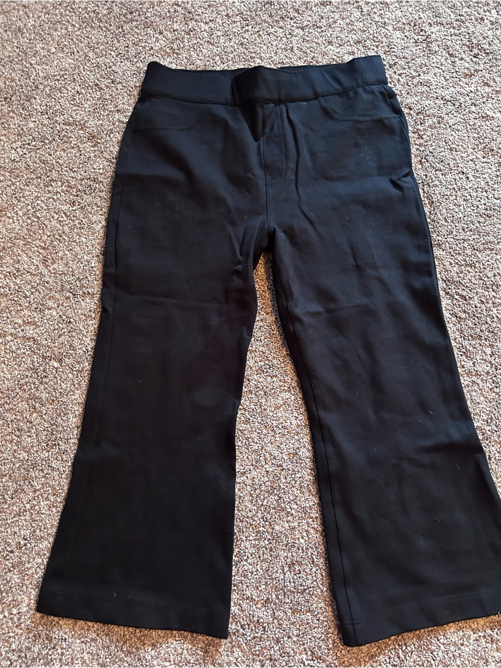 SPANX Black Ankle-Length Flared Pull-On Pants New Without Tags.